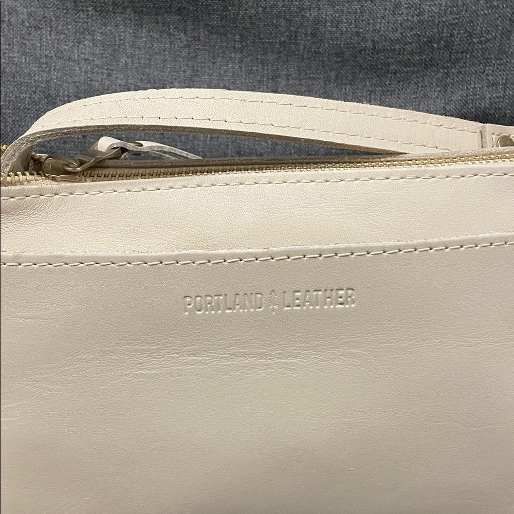 Portland Leather Bone Classic Poppy. Almost Perfect Line - Picture 2 of 16